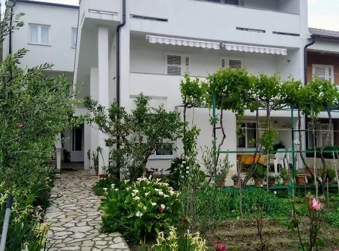 Matusan Palit55 * Rab Town