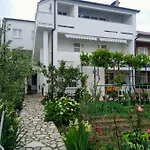 Matusan Palit55 * Rab Town